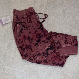 Brand new sweatpants